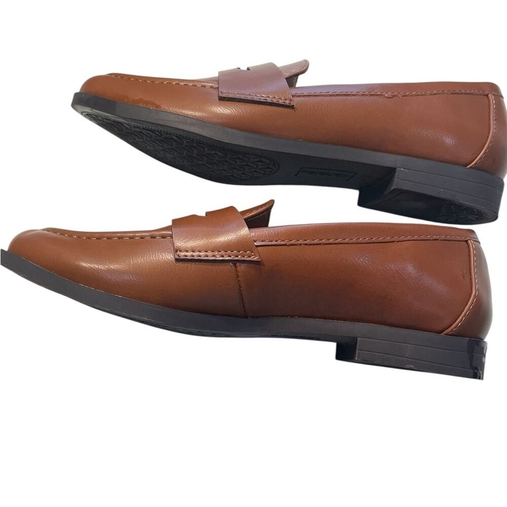 Kensie Gitty Brown Penny Loafers 6 NWOT Dark Academia Officecore Shoes - Picture 9 of 11